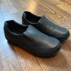 Slip Resistant Work Shoes SafeTStep